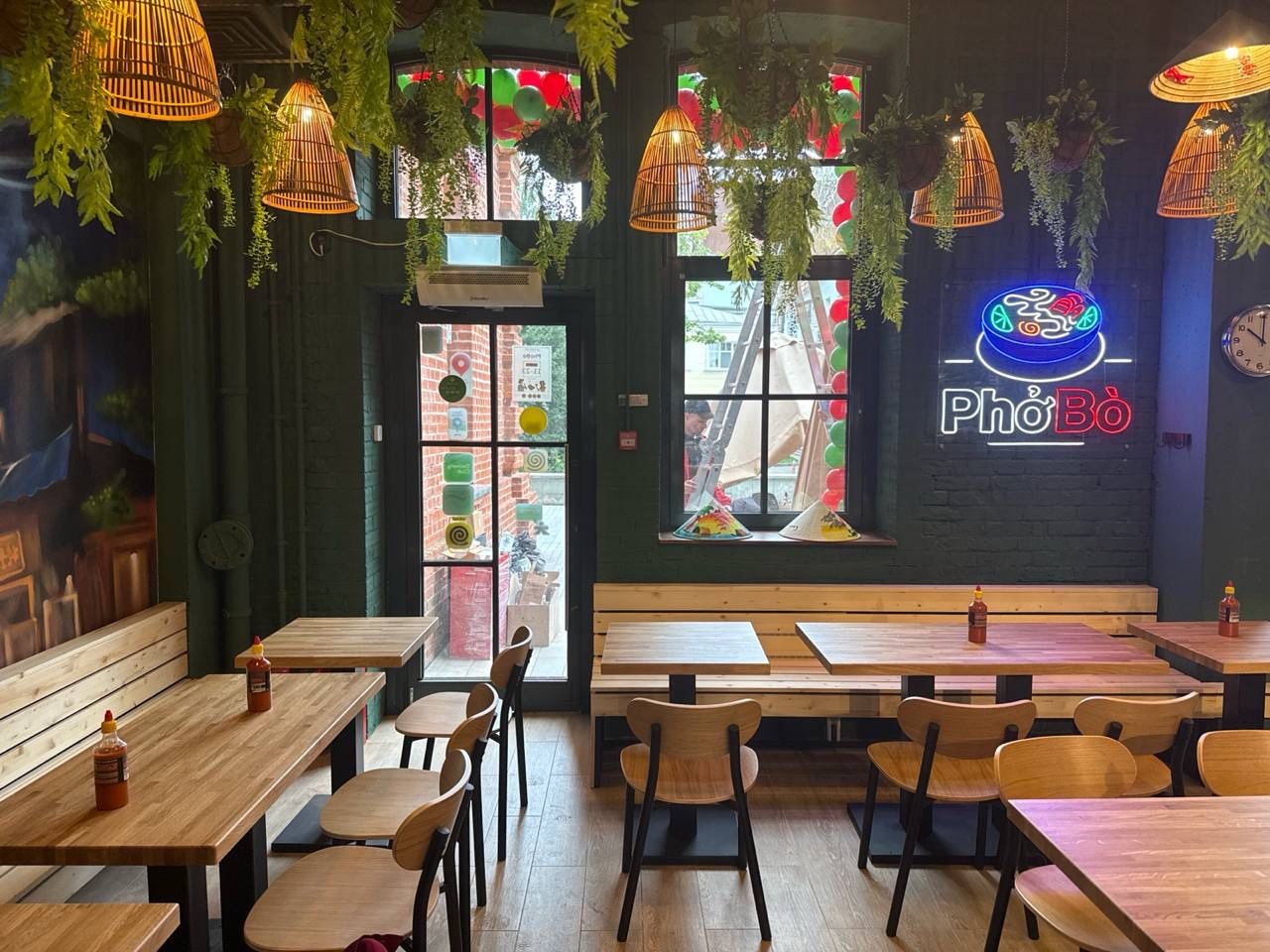 Сеть кафе Pho Bo