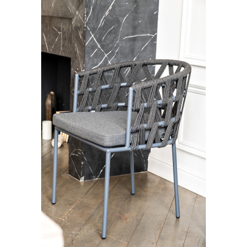 Стул Диего плетеный из роупа, каркас из стали серый (RAL7022) муар, роуп темно-серый круглый, ткань темно-серая 027