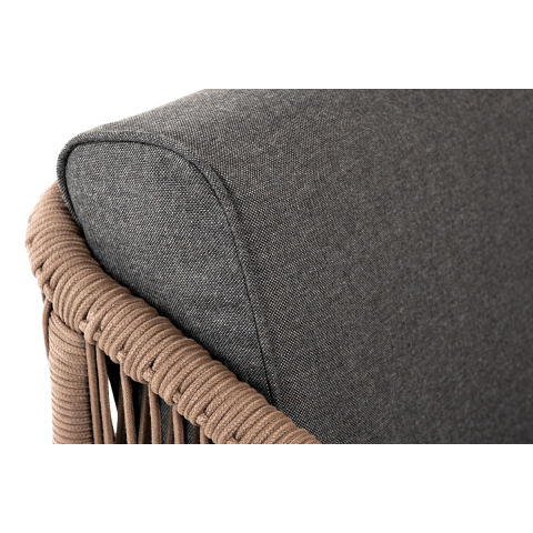 Кресло Канны плетеное из роупа, каркас алюминий коричневый (RAL8016) муар, роуп коричневый круглый, ткань темно-серая 027