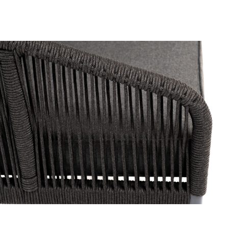 Кресло Канны плетеное из роупа, каркас алюминий темно-серый (RAL7024) муар, роуп темно-серый круглый, ткань темно-серая 027