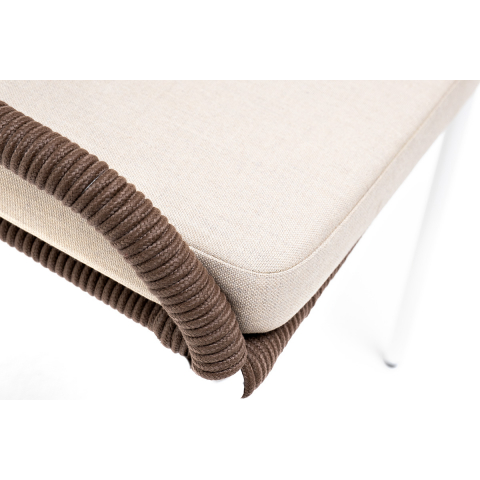 Стул Милан плетеный из роупа, каркас алюминий белый муар, роуп коричневый круглый, ткань бежевая 052