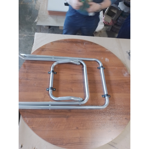 Складной стол Окленд d=600 мм