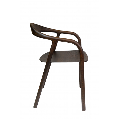 Деревянное кресло Осмо с подлокотниками цвет рич