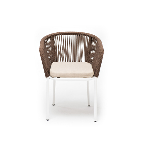 Стул Марсель плетеный из роупа, каркас алюминий белый муар, роуп коричневый круглый, ткань бежевая 052