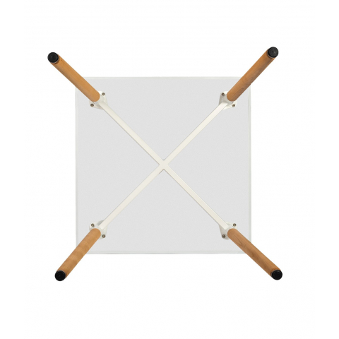 Стол Осло квадратный на деревянных ножках