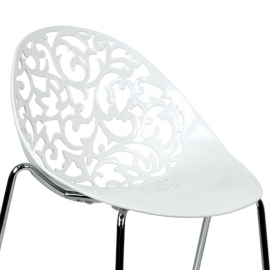 Пластиковый стул Кружево белый металлический каркас хром