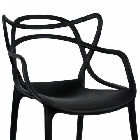 Пластиковый стул Masters черный