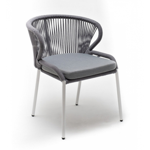 Стул Милан плетеный из роупа, каркас алюминий белый муар, роуп светло-серый круглый, ткань светло-серая