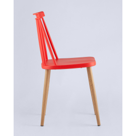 Пластиковый стул Морган красный ножки деревянные