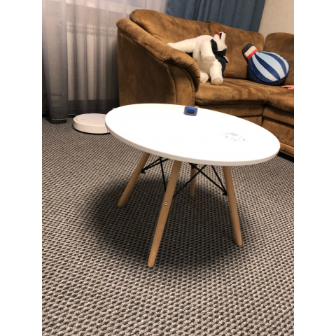 Круглый журнальный стол Eames белый