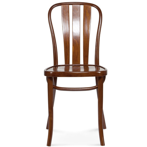 классические деревянные стулья